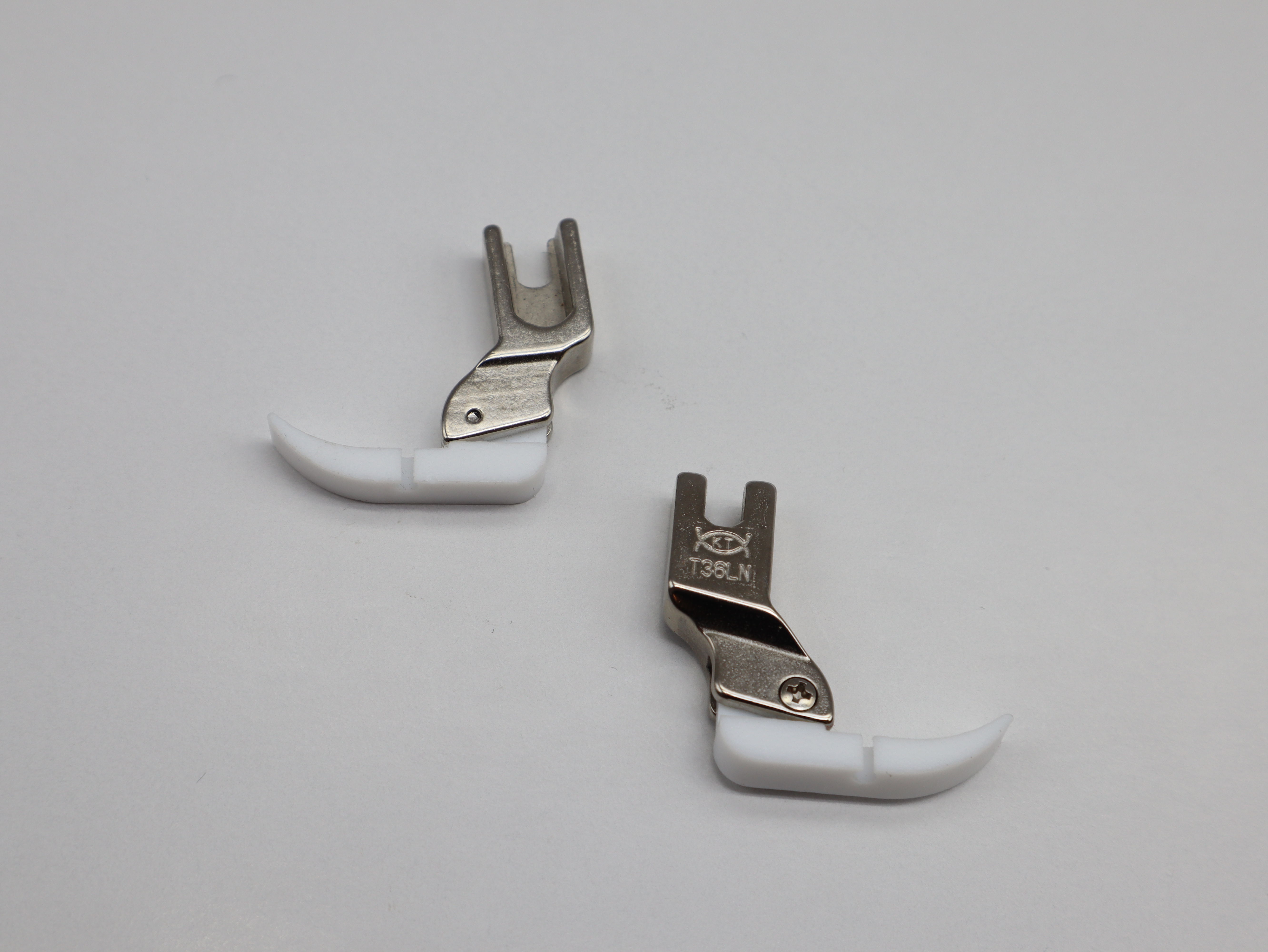 Accessoires et pièces de machine à coudre