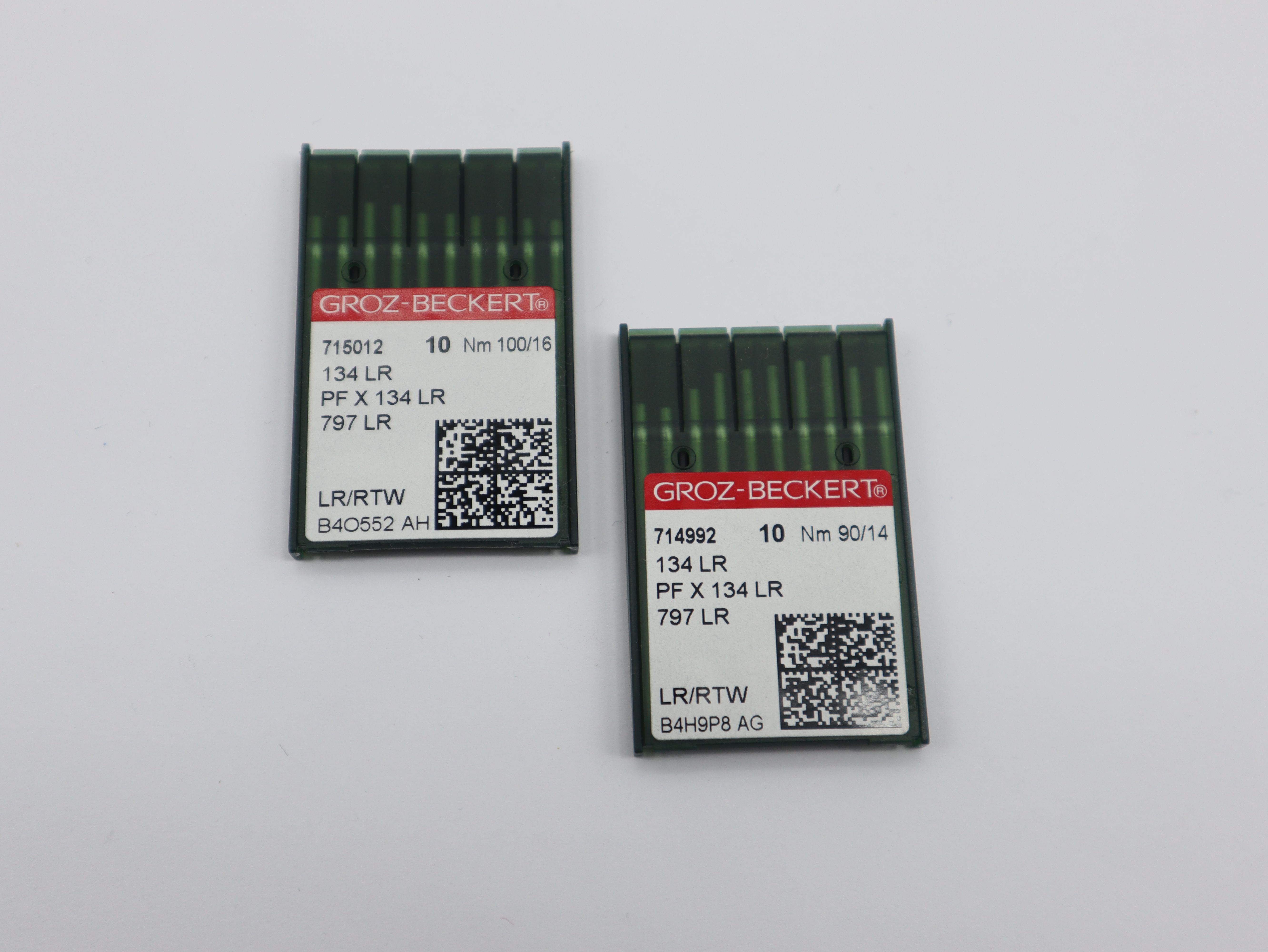 Epingles, Aiguilles, Dés à coudre, Pelotes à épingles